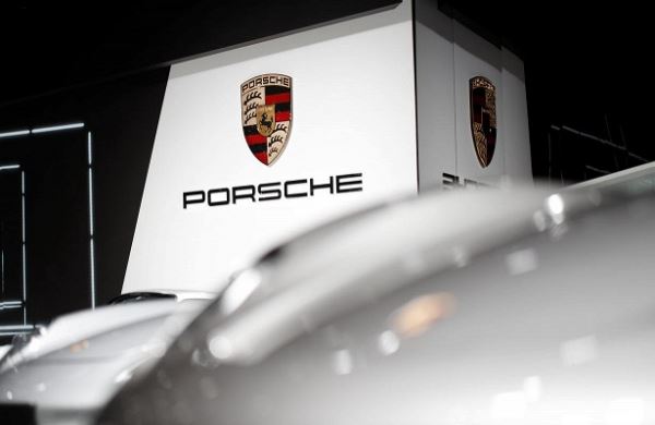 <br />
В России продолжается рост продаж автомобилей Porsche<br />
