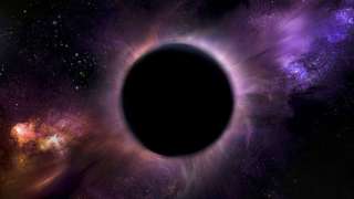 За Сатурном зарождается черная дыра?